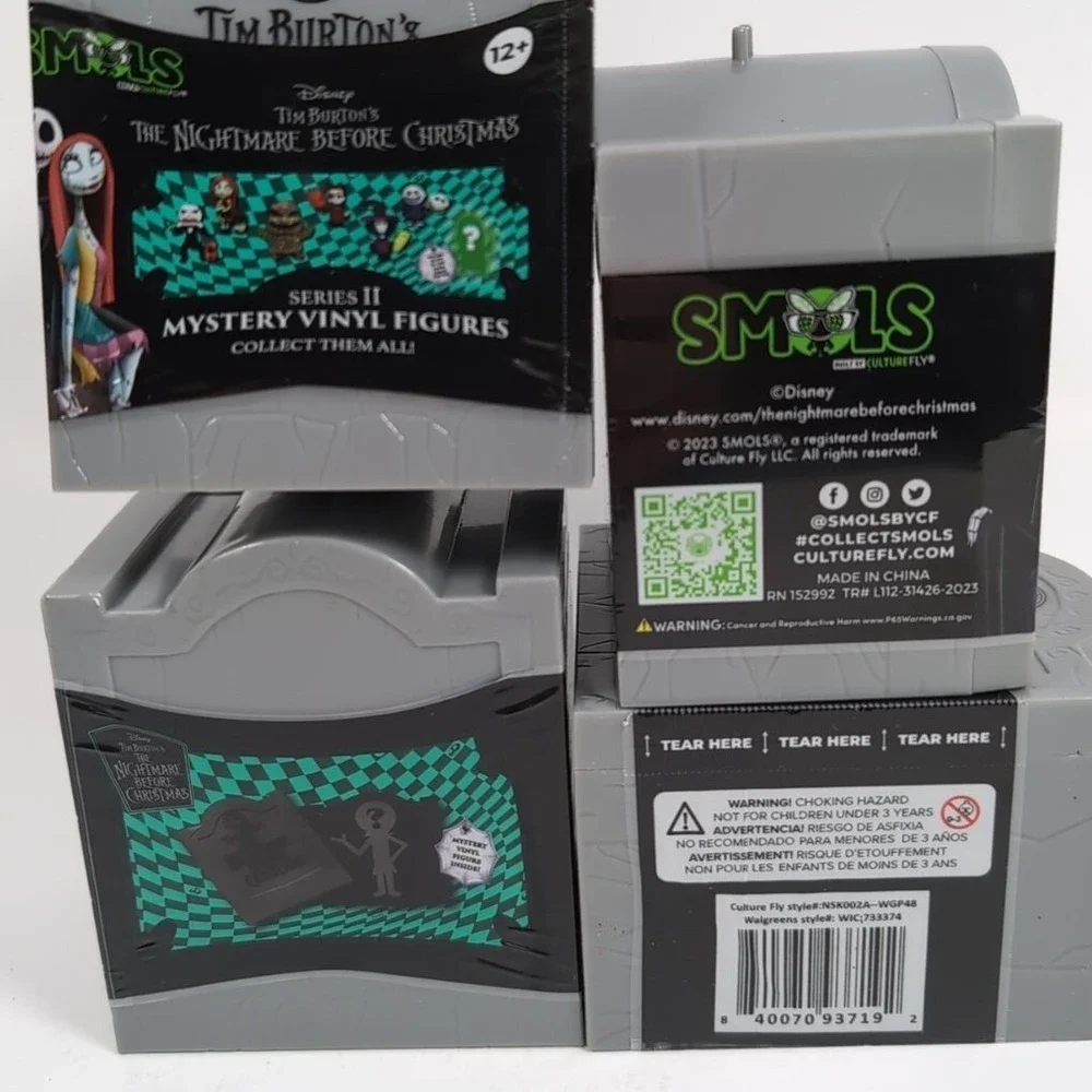 SMOLS The Nightmare Before Christmas 12 Pack Series 2 II Mystery Vinyl Figures